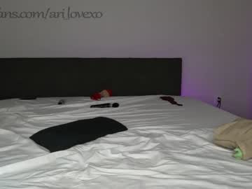 webcam couple ari_lovexo live cam image #3963931