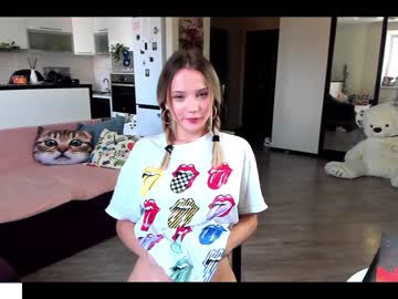 webcam girl sonjashy live cam image #2591320