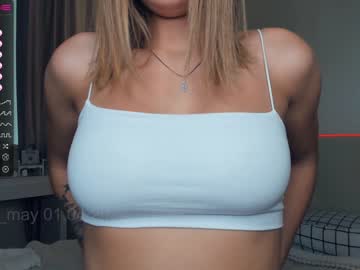 webcam girl erline_may live cam image #6727417