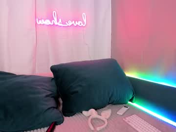 webcam girl l0ve_sh0w live cam image #5120046