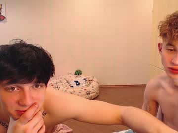 webcam man teddy_mode live cam image #382818