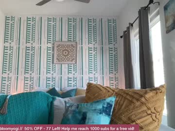 webcam girl bloomyogi live cam image #2822078