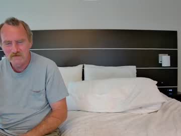 webcam couple alice_and_daddy live cam image #1862156