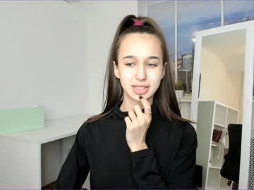webcam girl elisa_oliver live cam image #1571745