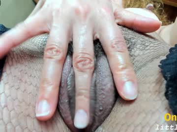 webcam girl little_izzi live cam image #5444256