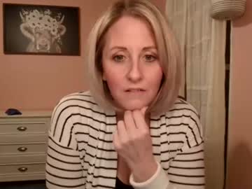 webcam girl joliexx41 live cam image #6322195