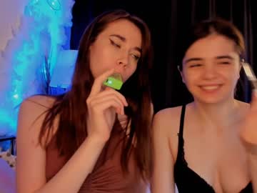 webcam couple anna_mariia live cam image #1911870