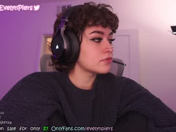 webcam girl evelynpiers live cam image #2497309