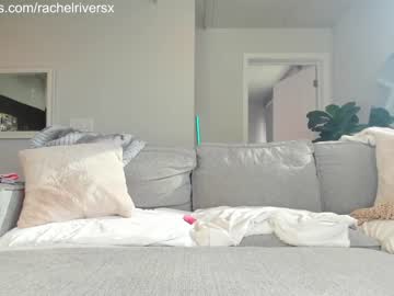 webcam girl rach_rach live cam image #4148096