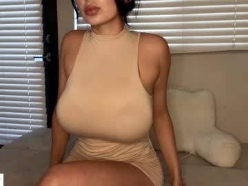 webcam girl _natycutei19 live cam image #5387517