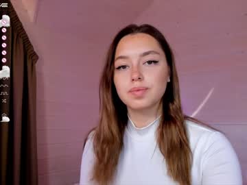 webcam girl darling_kira live cam image #2670124