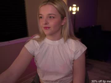 webcam girl lucydelovely live cam image #6534566