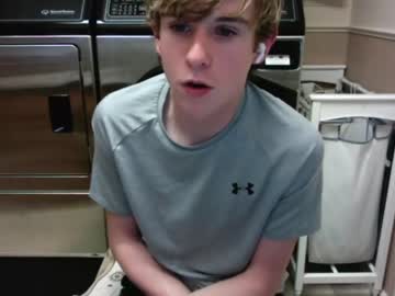 webcam man evan_p18 live cam image #779610