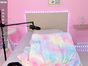 webcam girl little_effy18 live cam image #3275712