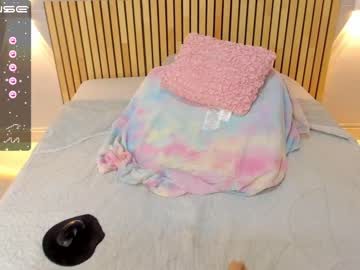 webcam girl little_effy18 live cam image #3576200