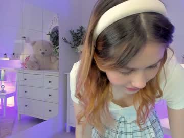 webcam girl yohji_yamamotoo live cam image #3418883