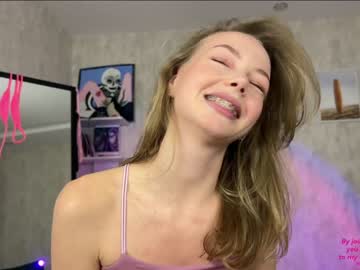 webcam girl elli_harmon live cam image #5772639