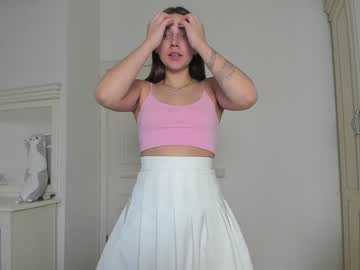 webcam girl eleonora_linn live cam image #2870435