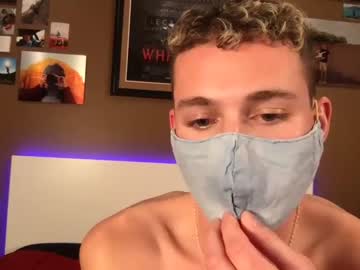 webcam man sunkist_boy live cam image #1024809