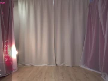 webcam girl aurora_the_ballerina live cam image #6439411