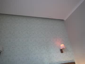 webcam girl erikabee live cam image #1140439