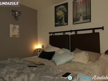 webcam girl lindabluee live cam image #6457544