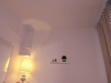 webcam girl di_huny live cam image #5377405