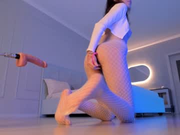 webcam girl aerri_lee live cam image #2959841