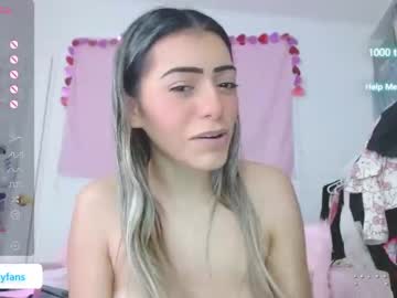 webcam couple gia05valentina live cam image #6199885
