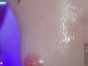 webcam girl _taylor_swift live cam image #3399672