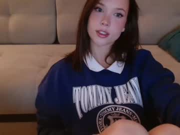 webcam girl bitter_moon live cam image #5711400