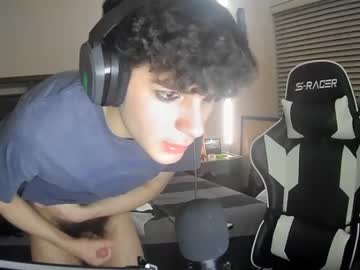 webcam man vampirewildfire live cam image #4495082