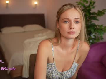 webcam girl your_kat live cam image #4075498