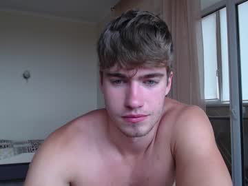 webcam man megamaxxxl live cam image #5138587