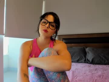 webcam girl yourfreakygirl live cam image #3261090