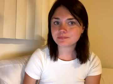 webcam girl cassidyyqueen live cam image #4823909