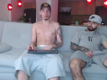 webcam man fratguysonline live cam image #4523843