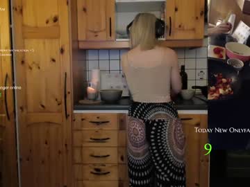 webcam girl kimilee22 live cam image #1854743