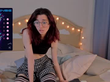 webcam girl relaxi_girl live cam image #1983449