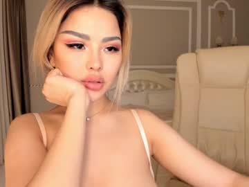 webcam girl bae_suz live cam image #1141682