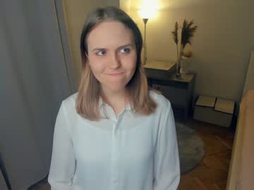 webcam girl next_to_you_ live cam image #5821140