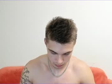 webcam man nils_ld live cam image #418417
