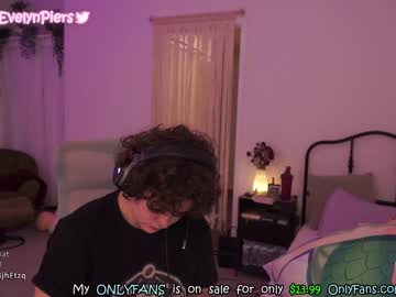 webcam girl evelynpiers live cam image #2768606