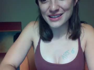 webcam girl cukqueen436282 live cam image #4795525
