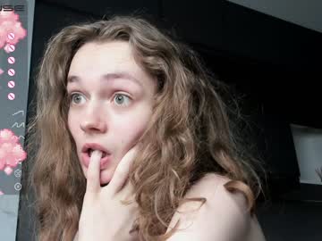 webcam girl mxxnsxsul live cam image #2664432