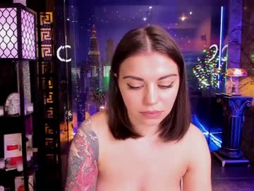 webcam girl alma_pearl live cam image #839402