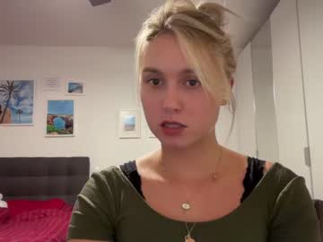 webcam girl sarahsapling live cam image #5500839