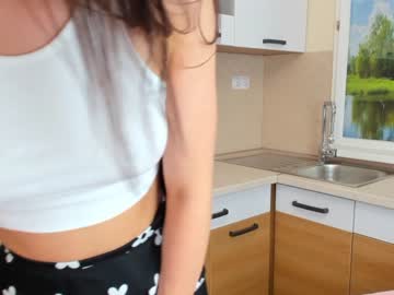 webcam girl elaanna live cam image #3988410