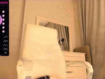 webcam girl sury_01 live cam image #1429763