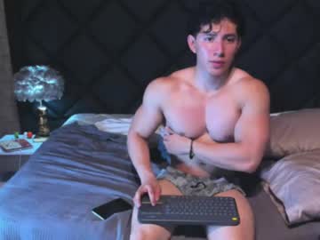webcam man alexander_classy live cam image #7077016